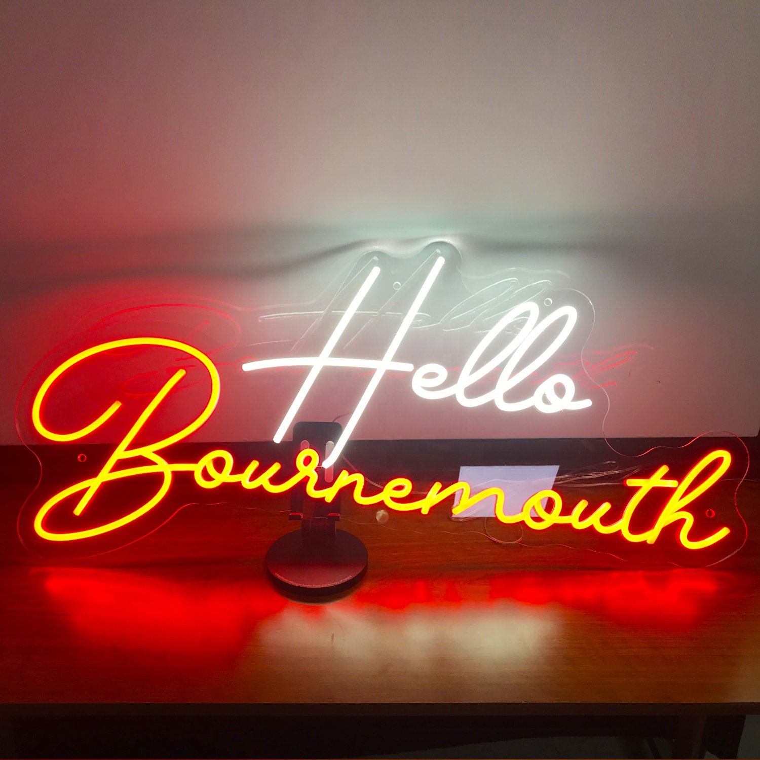 Custom Windows LED Signs LOGO Smoke Shop Led Signs Custom Clear Acrylic Led Neon Light Neons Sign Separate Neon Strip Light