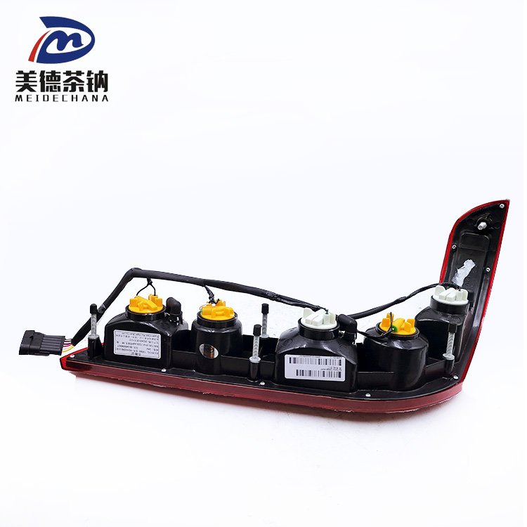 Best-selling Car Lamp Accessories for High-quality Buses 37HA1-73200-AMP Right Auxiliary Rear Position Lamp
