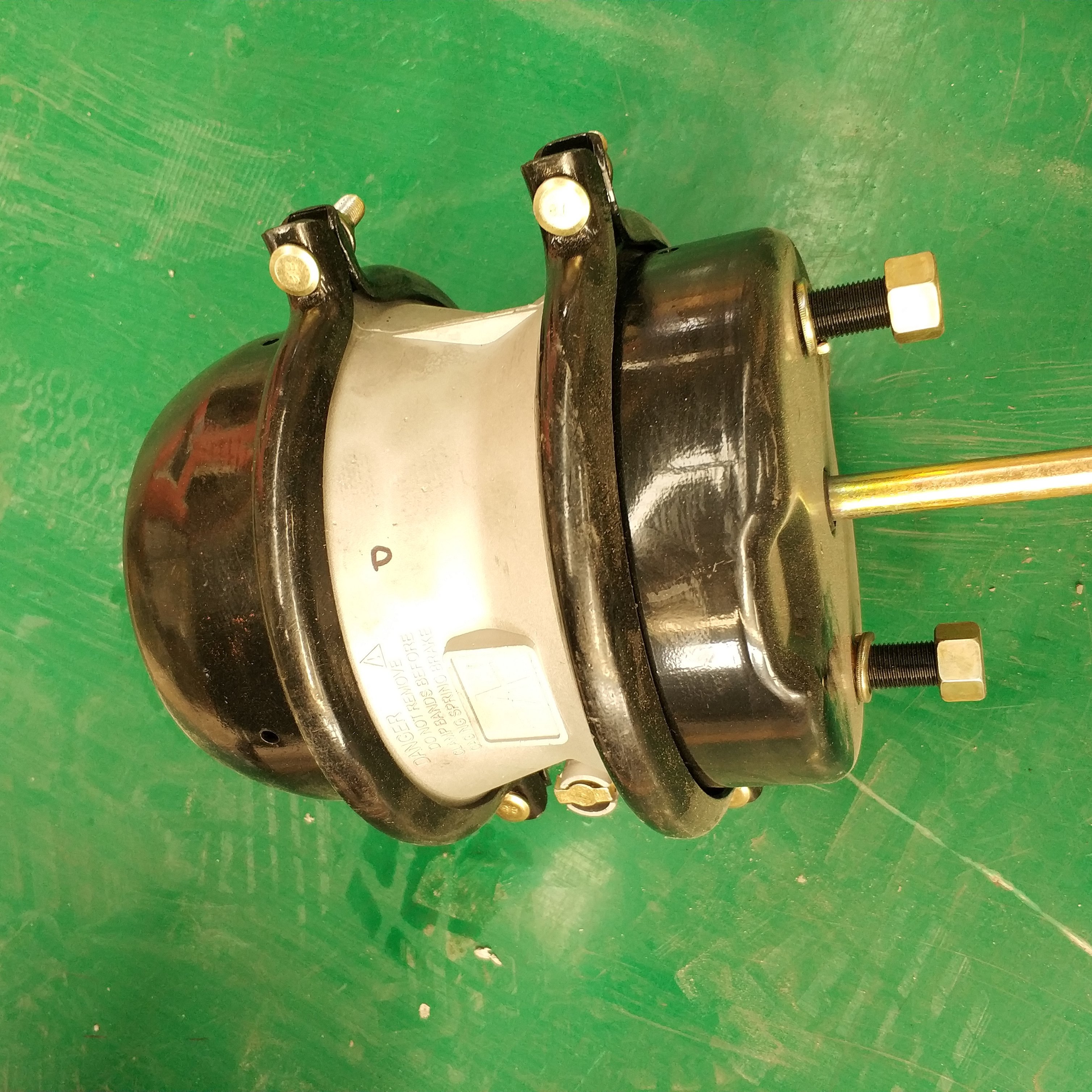 Semi Trailer T30/30 Double Trailer Parts Spring Brake Chamber 3/8 Inch-18 NPTF STROKE 64MM