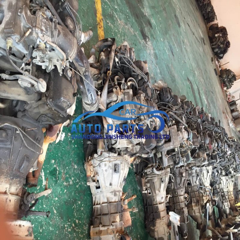 Hot Sale High Quality Used 2RZ 2.4L Gasoline Engine for Toyota Hilux/Hiace 2rz Engine Mini Bus