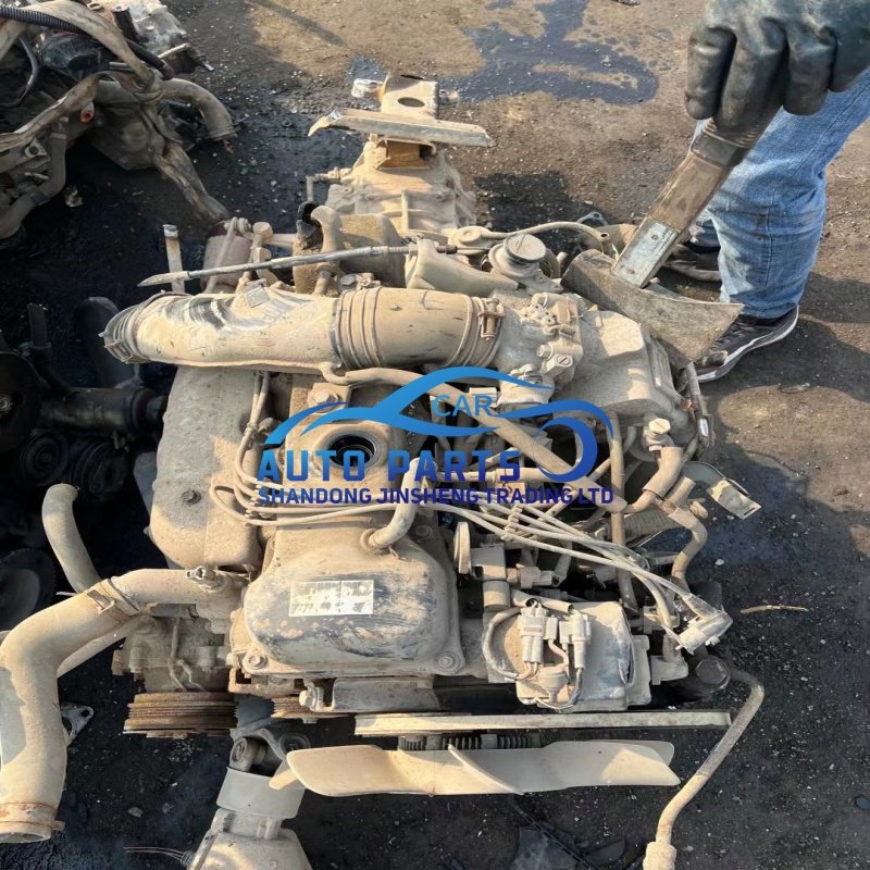 Hot Sale High Quality Used 2RZ 2.4L Gasoline Engine for Toyota Hilux/Hiace 2rz Engine Mini Bus