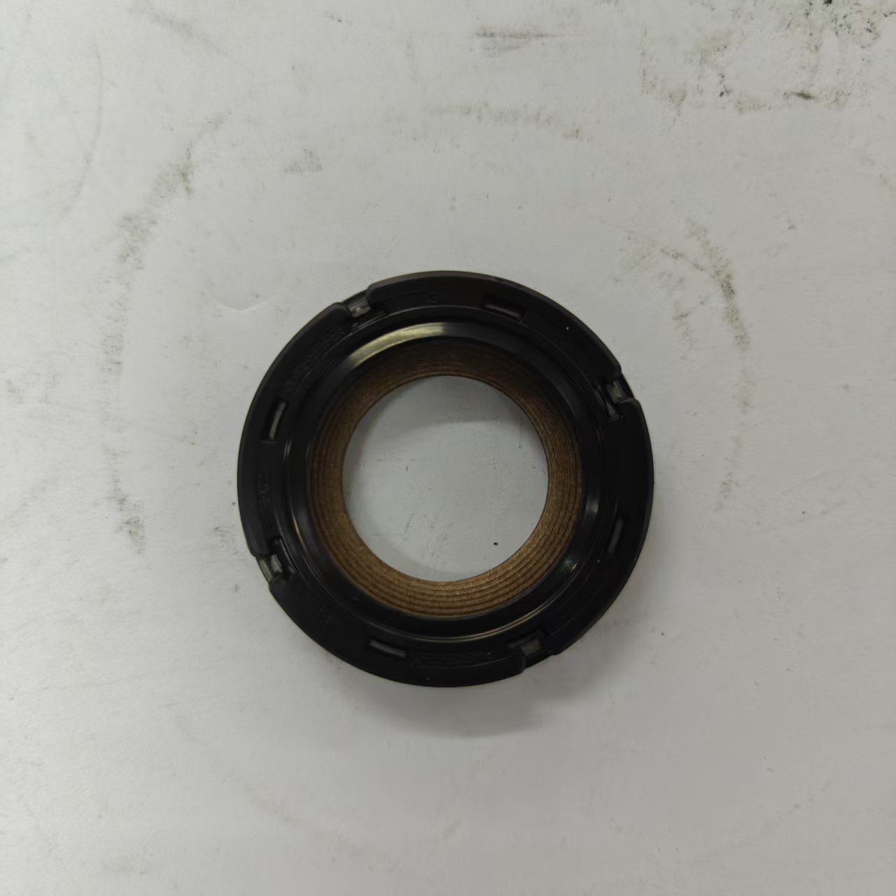 Original New Camshaft Oil Seal for SAIC MAXUS LDV D20 Engine C00079037