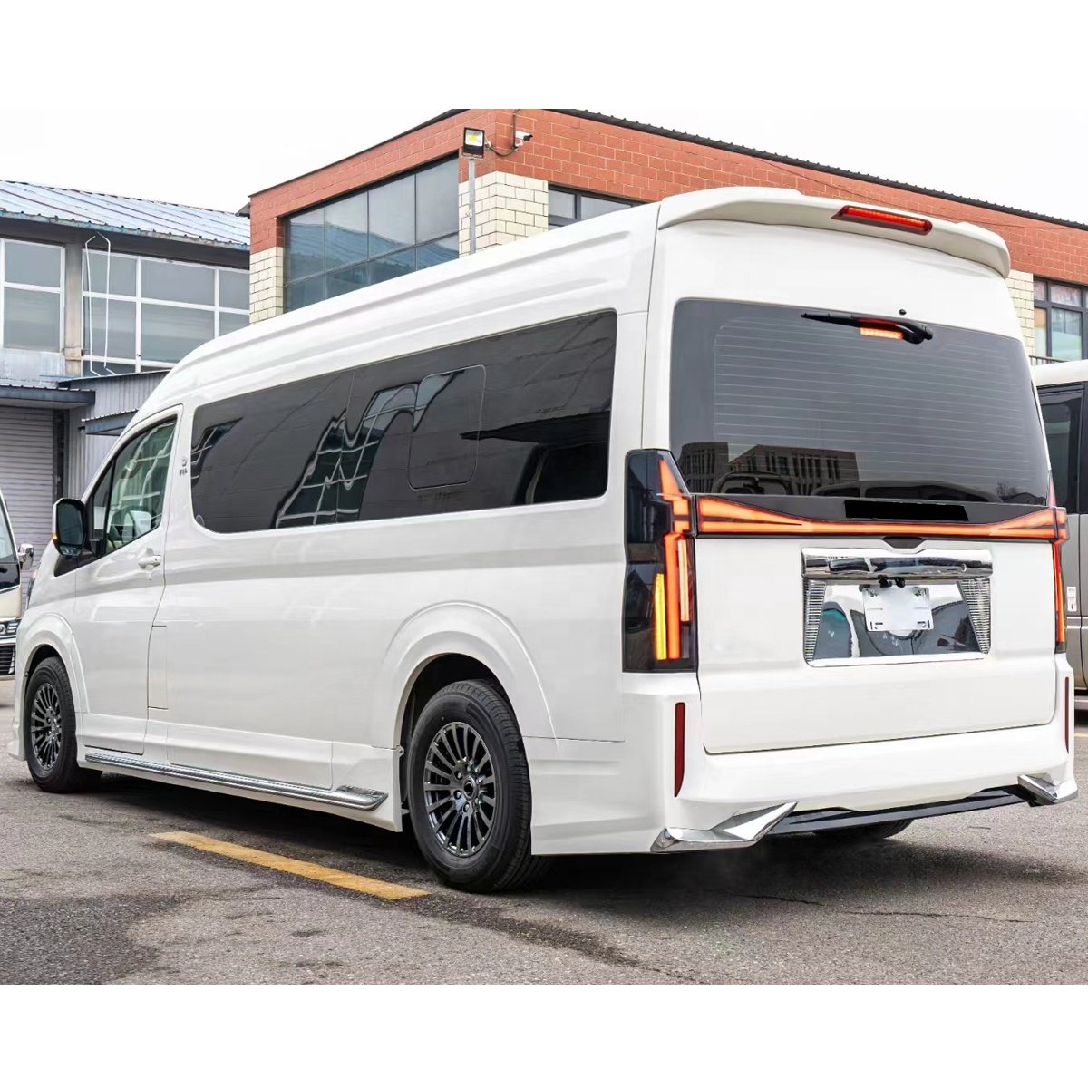 High Quality Car Body Kit for toyota HIACE 2018-2024 Year Facelift to Ultra-luxury Exterior Styling Accessories Bumpers Lights