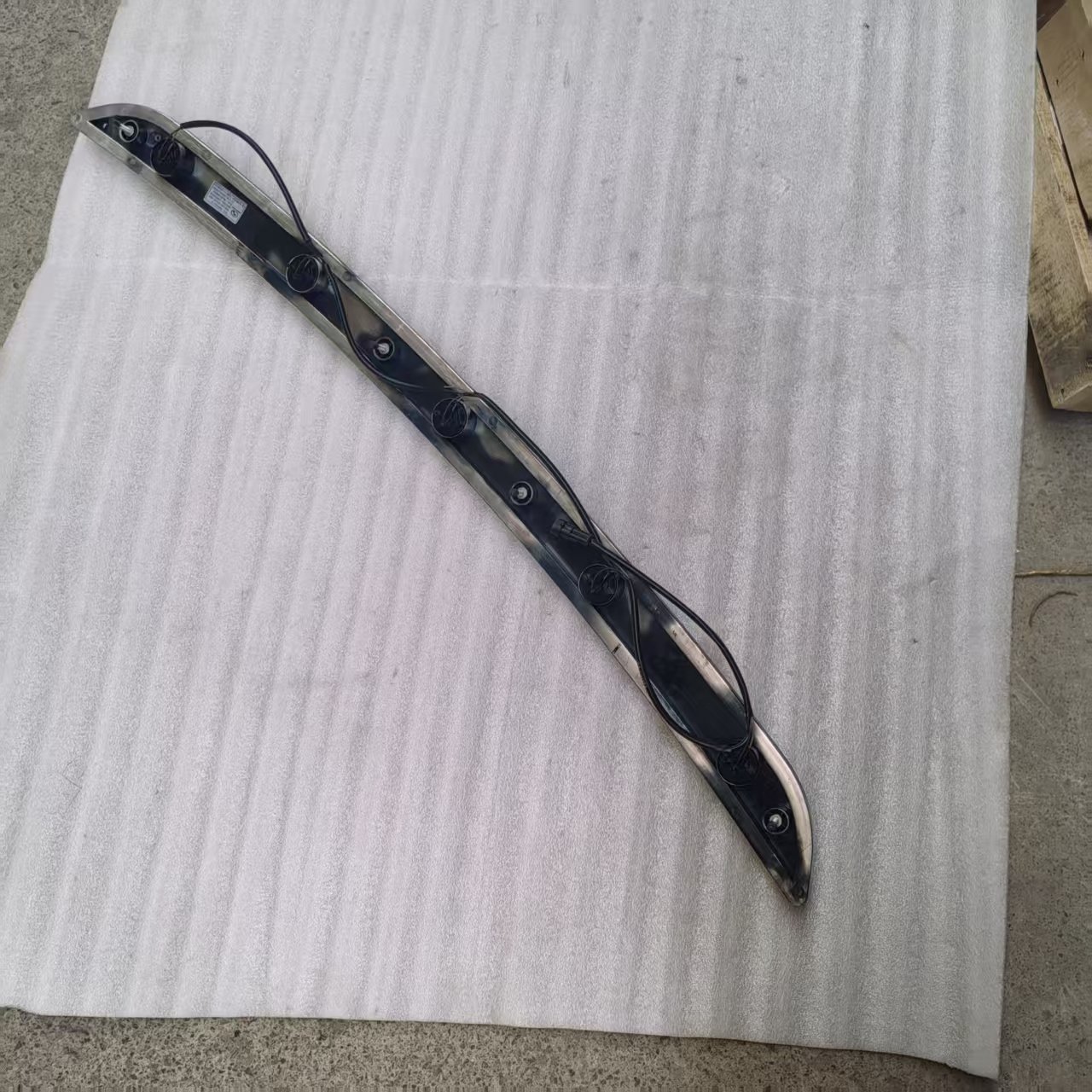 Kinglong Bus Parts New Condition Front Middle Grille Light