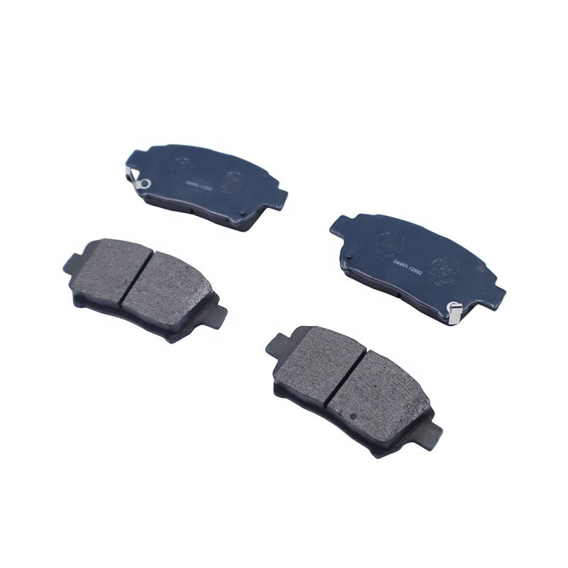Hot Sale Auto Parts Disc Front Brake Pads Set for toyota Car 04465-12592 D2076
