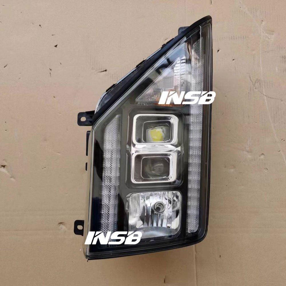 Hyund Ai Universe Bus Head Lamp Hyu Ndai Bus Head Light for Korean Bus Coach Spare Parts INSB13-022R