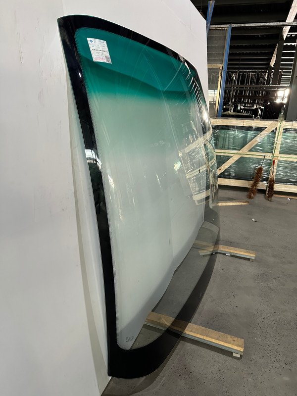 Factory Price Car Complete Car Front Windshield DAFHG6123A80 for HIGER6123A80 Bus Window Accessories