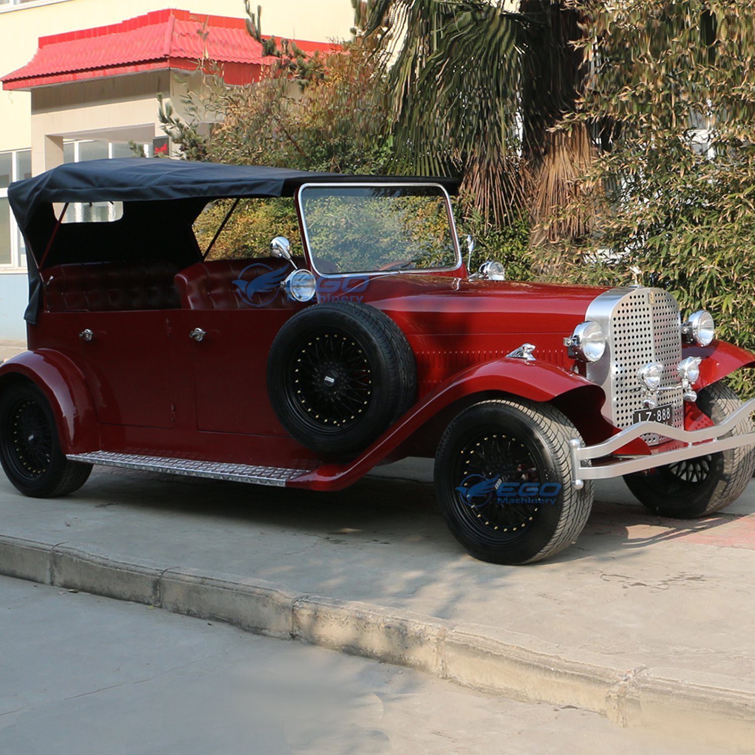 Classic Car Wholesale Cheap Price Classic Electric Vehicle 5 Seats Vintage Classic Car