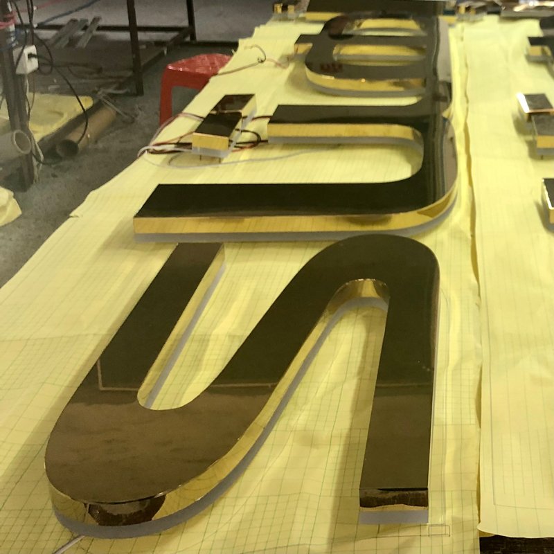 SHINING Stainless Steel Channel Letter Sign Backlit Halo Lit Gold Mirror Light up Letters Electronic Signs Led Displays