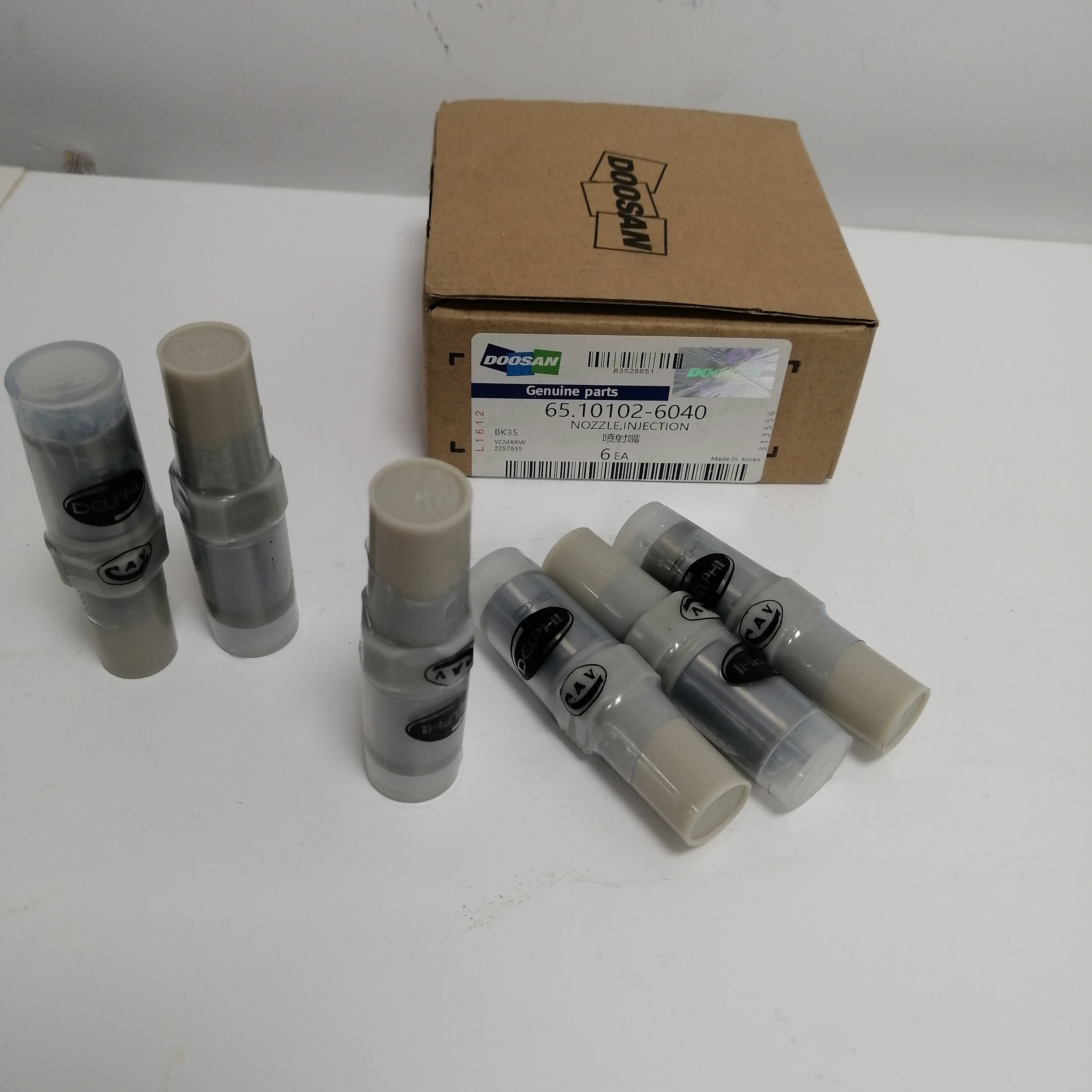 Doosan De08tis Engine Parts Nozzle Injection 65.10102-6040