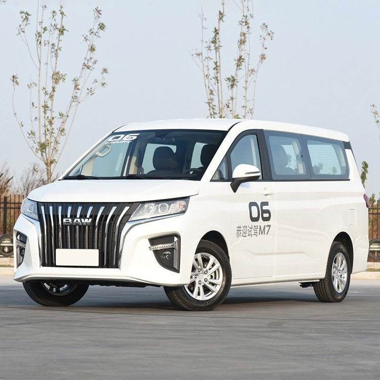 Baw Luxury 7-Seater Mini Bus New China Petrol/Gas MPV Leather Seats Multi-Function Sunroof Electric Light for Families Left