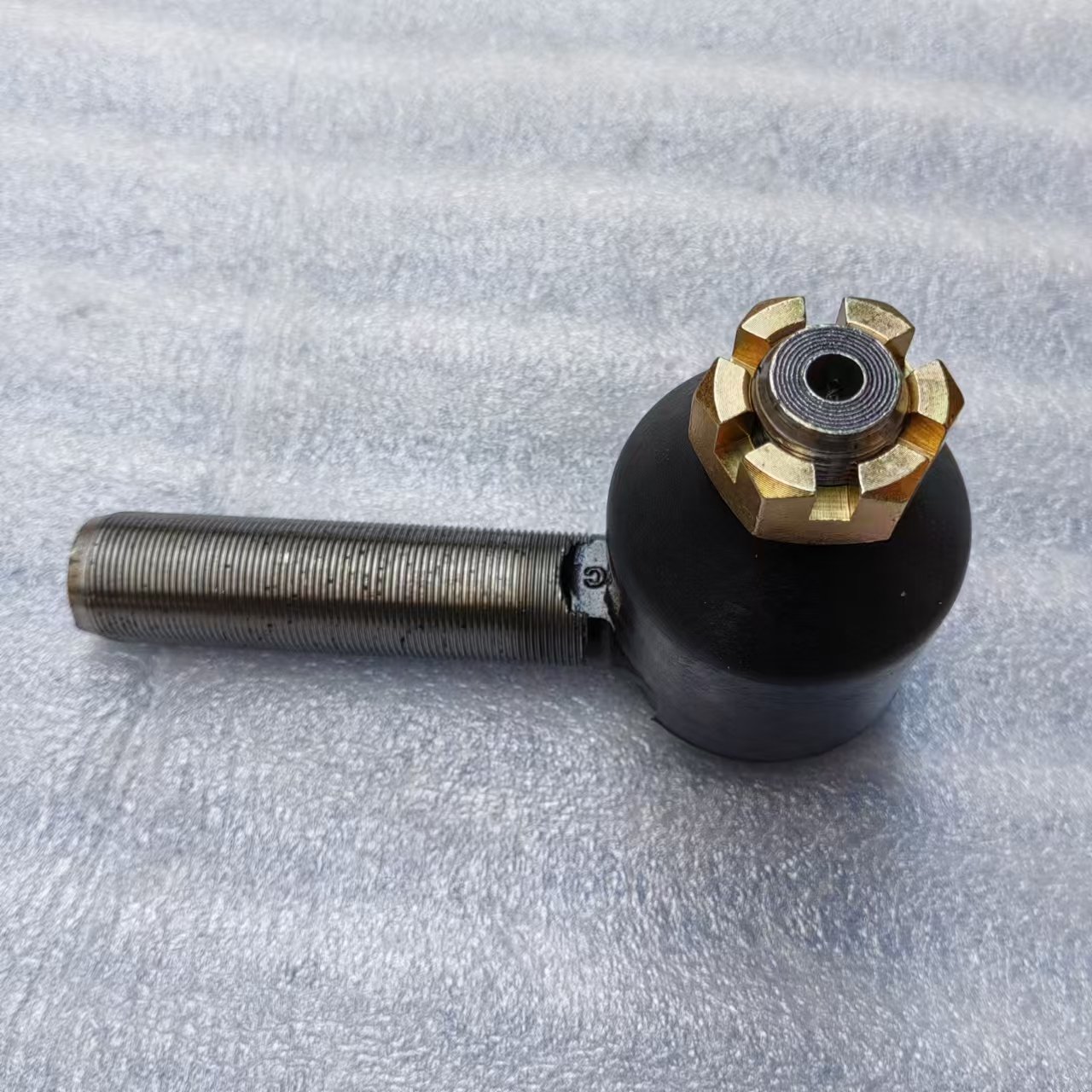 High Quality Original Bus Accessories Universal Straight Pull Rod Ball Head Spare Parts Competitive Price China Right for Yutong