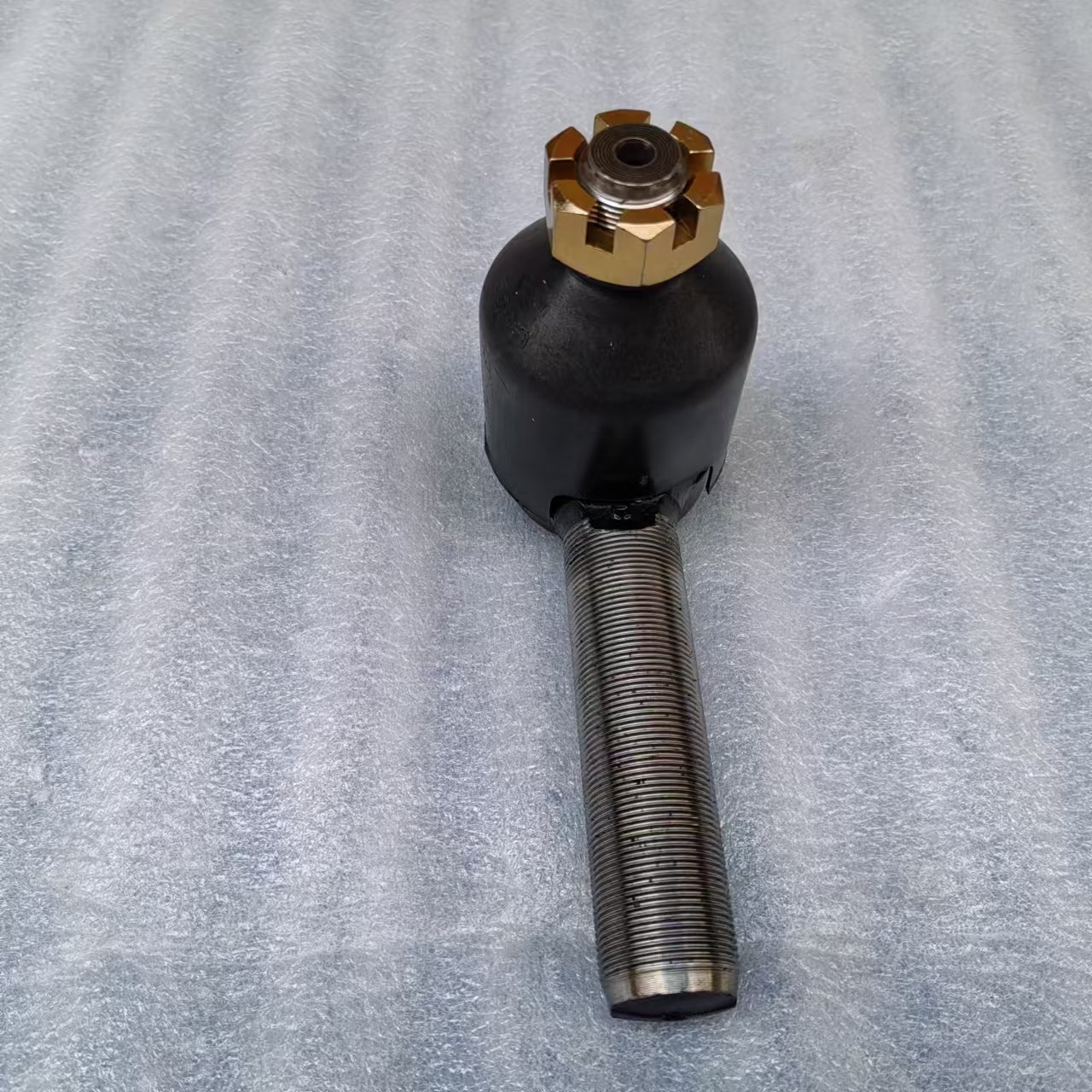 High Quality Original Bus Accessories Universal Straight Pull Rod Ball Head Spare Parts Competitive Price China Right for Yutong