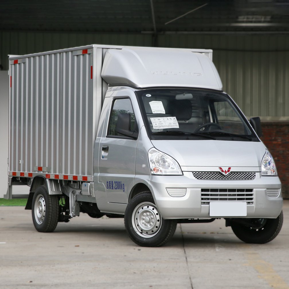 Mini Van Wuling Rongguang Cargo Box Electric Van New Energy Transport Car