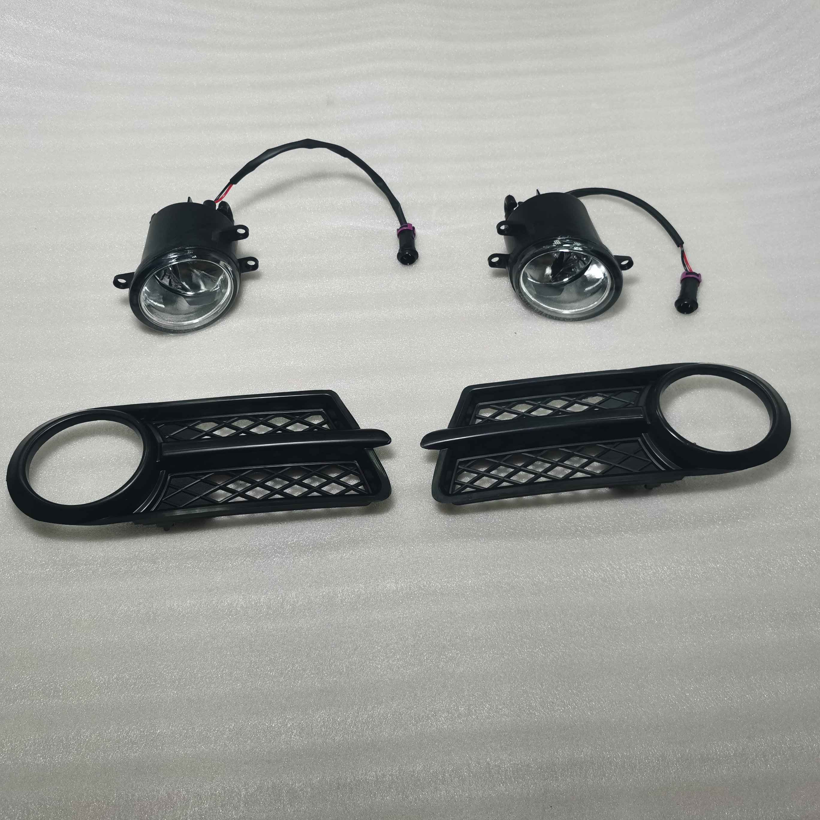 FOG Lamp Top Quality Bus Part OEM 81551-36420 81561-36310 for Toyota Coaster BB20 BB40 HZB50 HZB70 PC Size TAIL Light