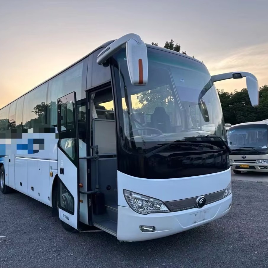 Used Higer Bus 6119 Diesel 51 Seats LHD Bus Yuchai Engine 2014 Year Type Higer Bus with New Seat Cover