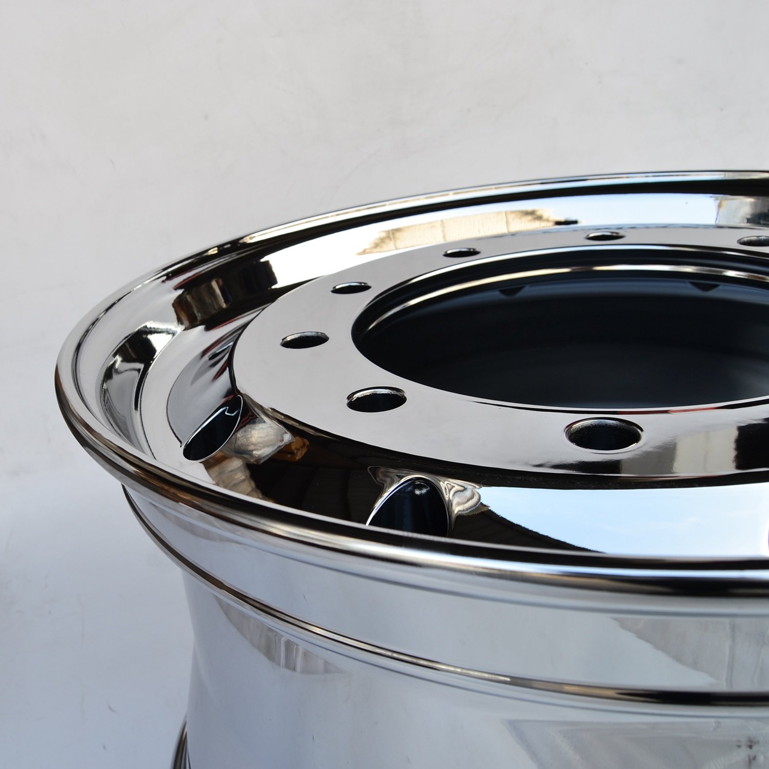 22.5x11.75 Aluminum Truck Wheel Hub Pilot Forged Wheel Rims for Truck Freightliner DAF International