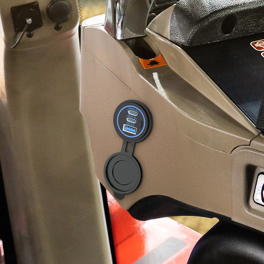 Custom Embedded Two Type C Pd and One Usb Qc 12V 24V Usb Mobile Chargers Charger Outlet Socket for Bus Coach Electric Scooter