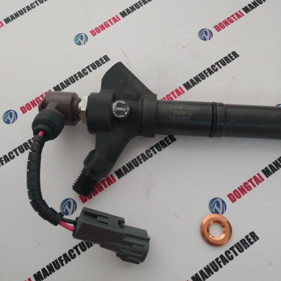 Common Rail Injector 295900-0110= 23670-26011=23670-26020 for 2.2 D4d D-cat DENSO Common Rail Injector 23670-29105