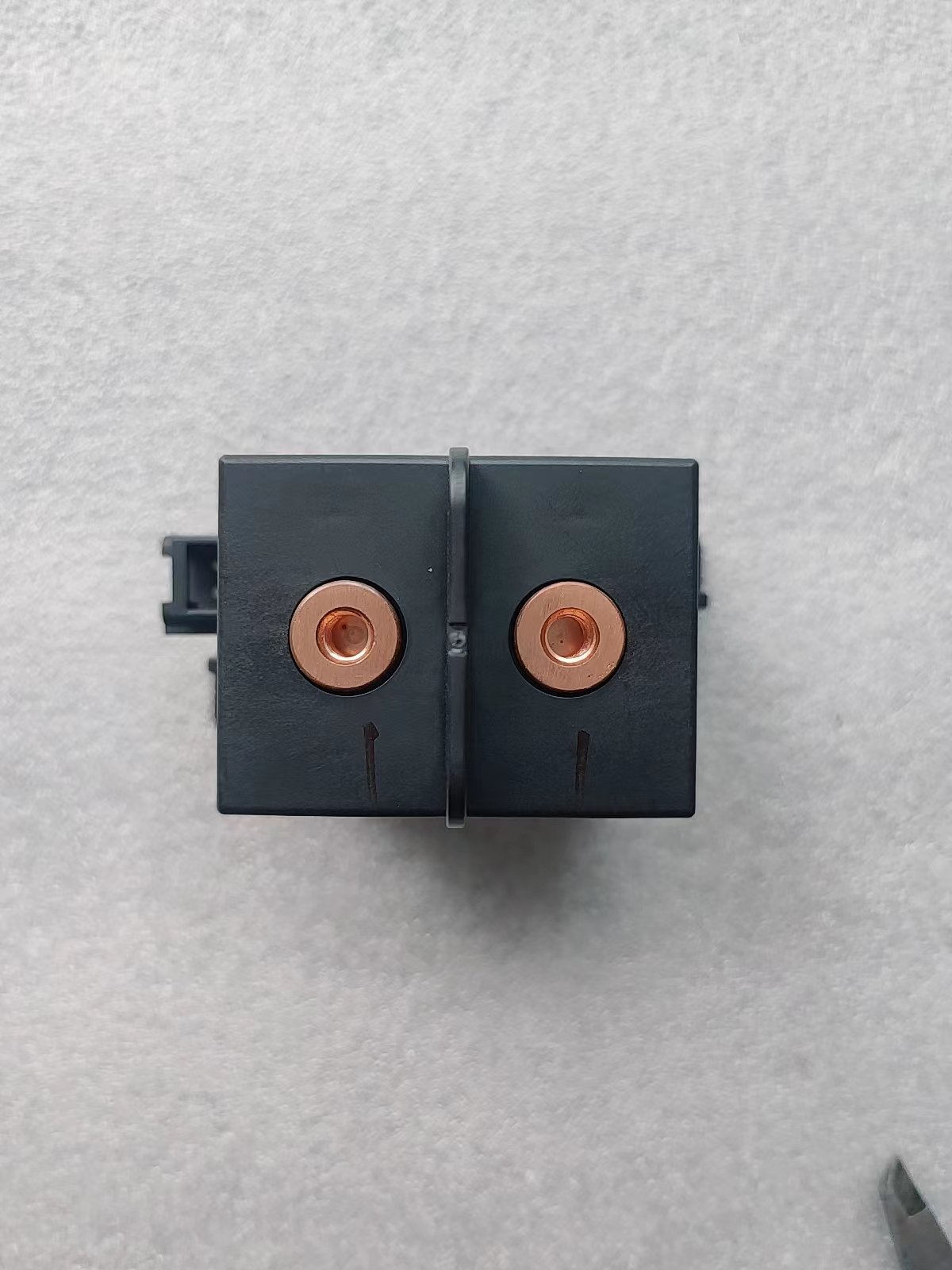 Spare Parts 24VDC EVRNE300CI a Wholesale Sales High-quality Original Power Relay for BYD C7