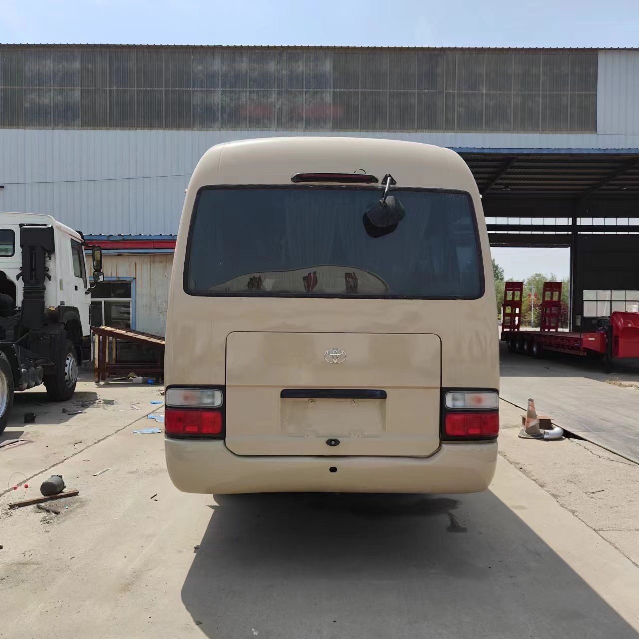 Toyo Ta Coster Bus 23 Seats 30 Seats Used Bus Left Hand Drive Diesel Engine Bus
