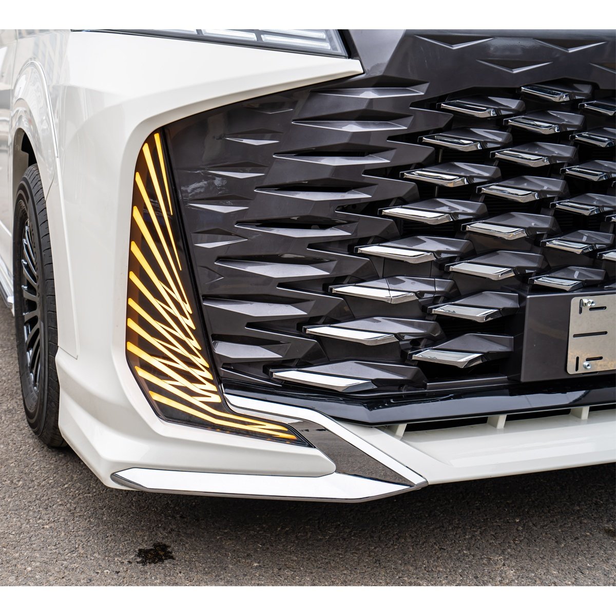 Automobile Parts for toyota HIACE 2018-2024 Year Facelift to Ultra-luxury Exterior Styling Accessories Bumpers Lights