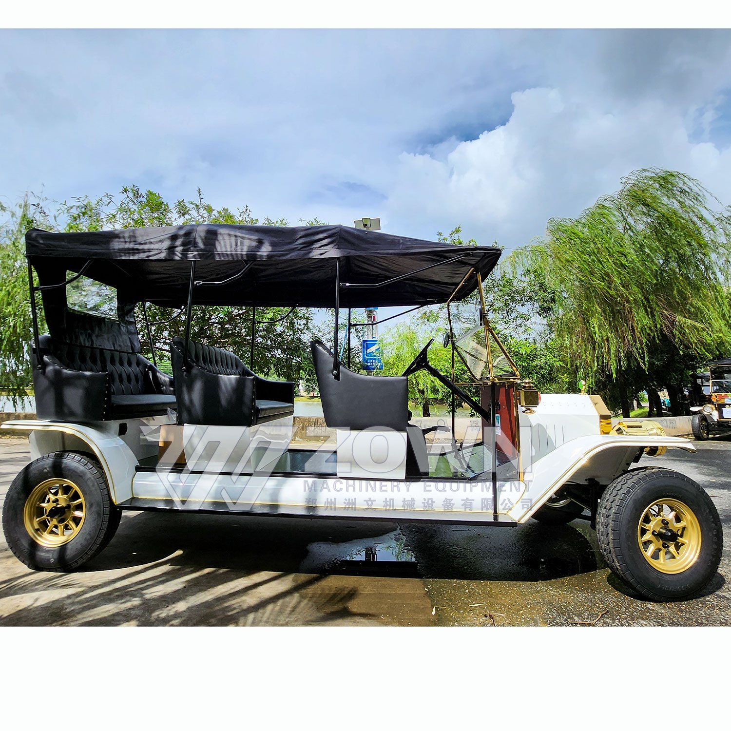 Sightseeing Bus Car Three-row 8-seat Sightseeing Electric Retro Classic Car