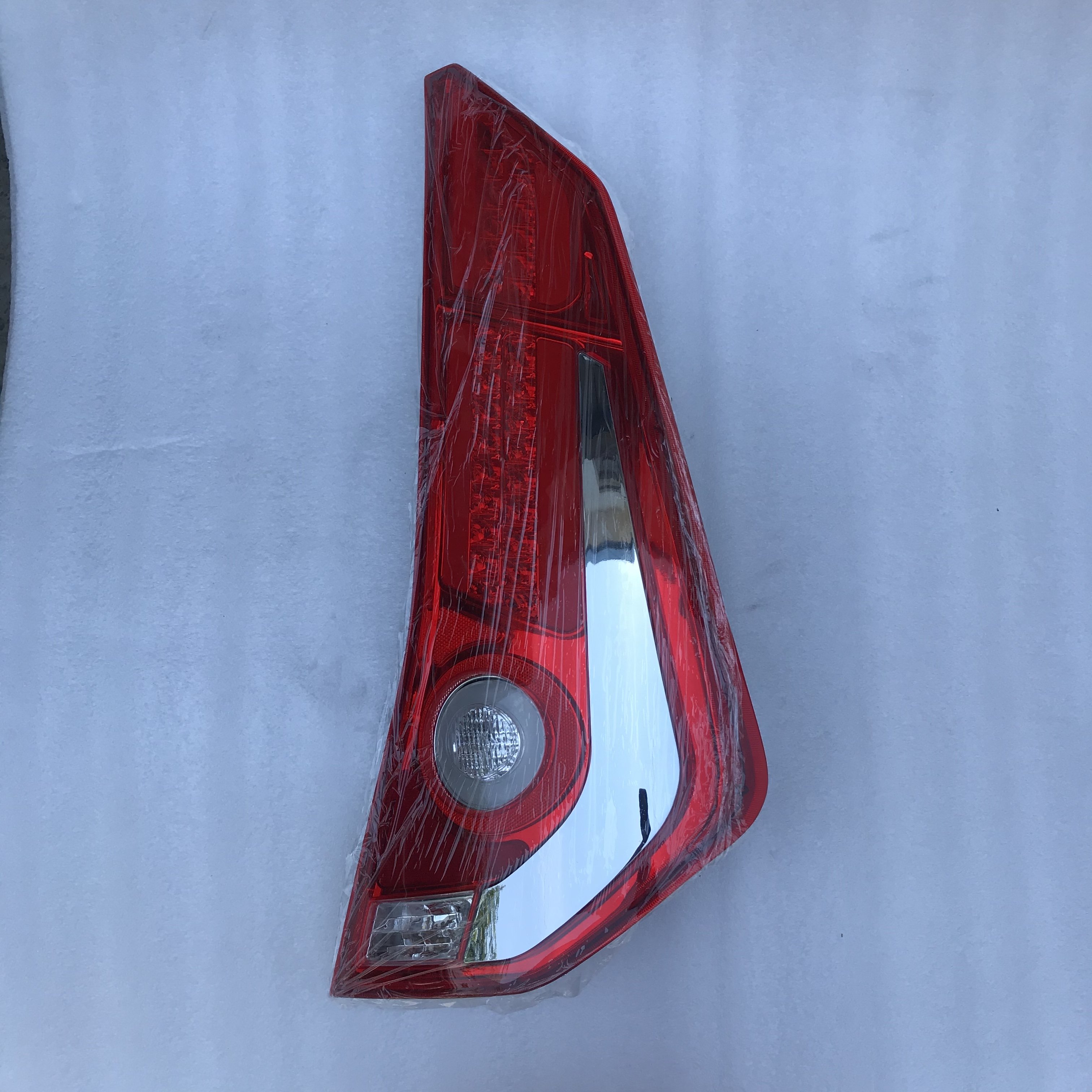 High Quality Right Tail Light Rear Lamp for Bus Parts 4133010-6127Y43A