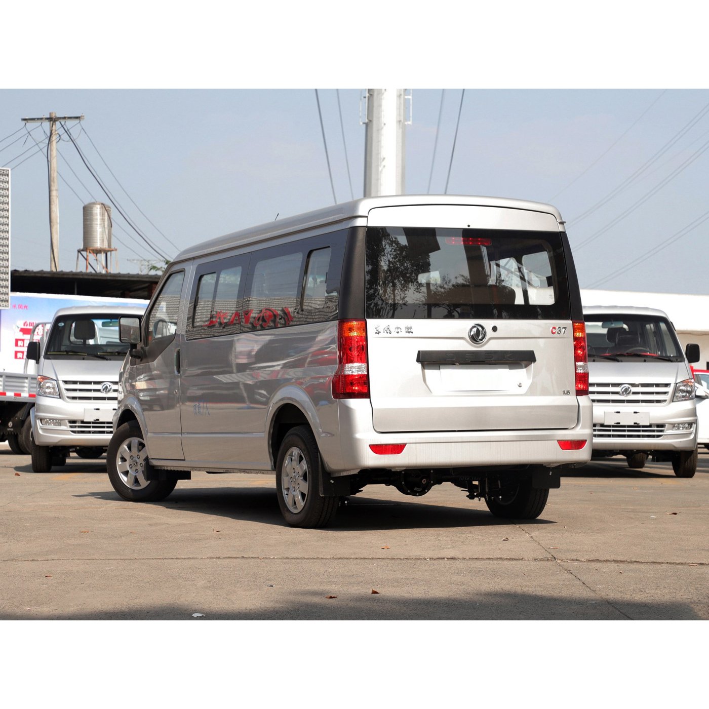 Brand New Small Bus Dongfeng C35 C37 7 Seat Left Hand Drive Mini Van