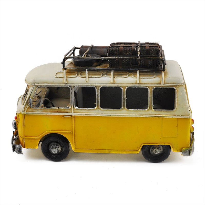 Retro Yellow Bus Model Handmade Metal Creative Home Accessories Children Photography Iron Ornaments Vintage Souvenirs Bus