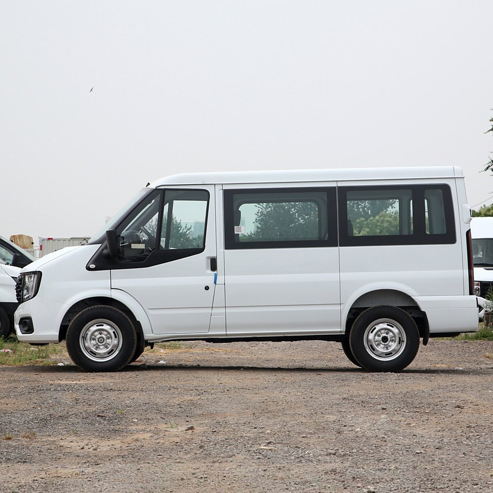 2023 JMC Fushun 2.0T Commercial Vehicle Light Bus 7 Seater Mini Bus New Car Automatic Diesel Van