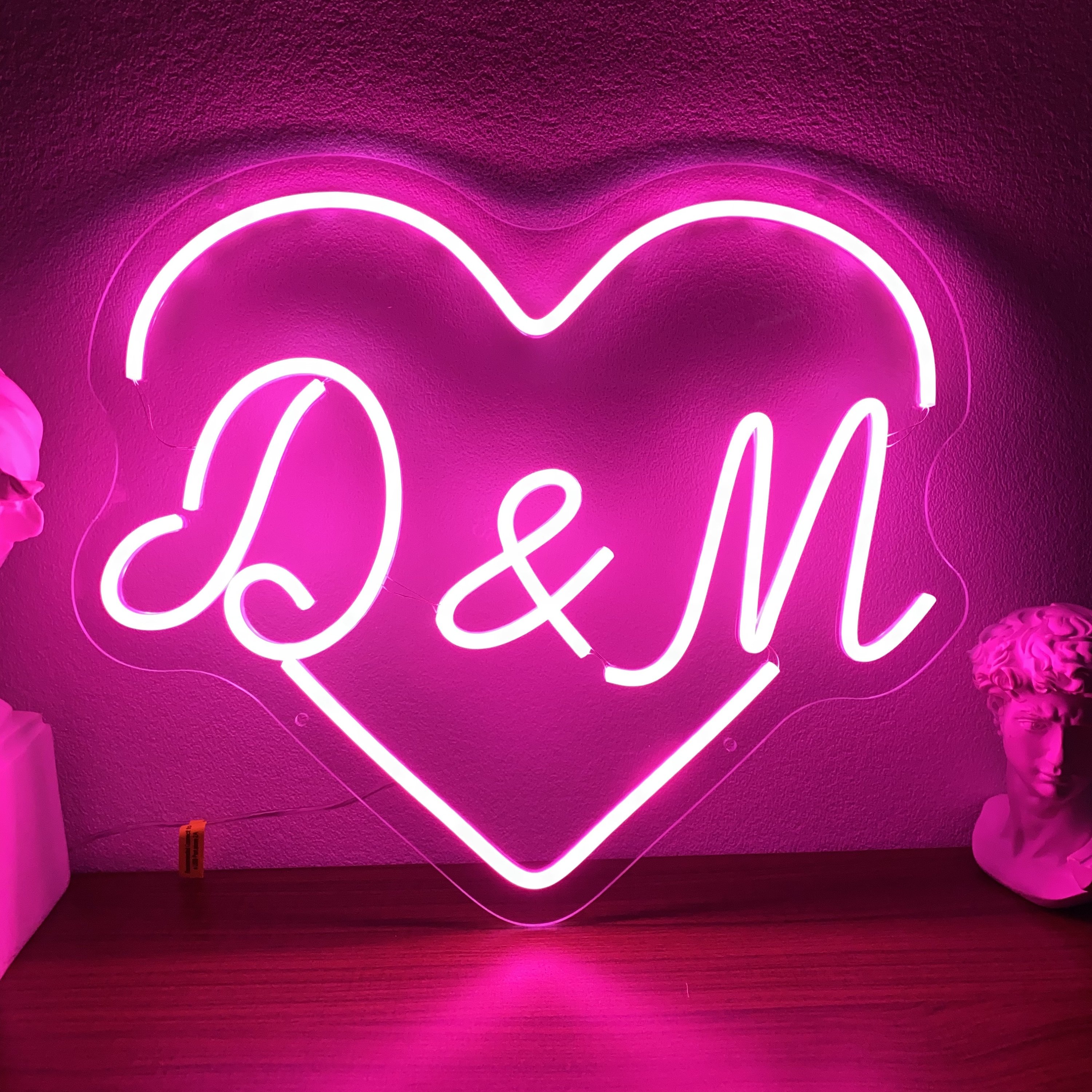 Custom Initials Heart Shape LED Neon Sign Last Name Neon Sign Acrylic LED Light for Home Wedding Party Bedroom Decor Art Sign