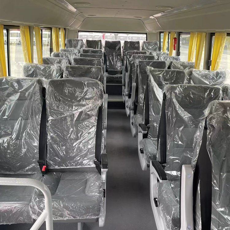 Dongfeng Coach Bus 6x6 Off-Road Bus 25 Seats Transportation Vehicles Manual Gear Box Truck on Sale