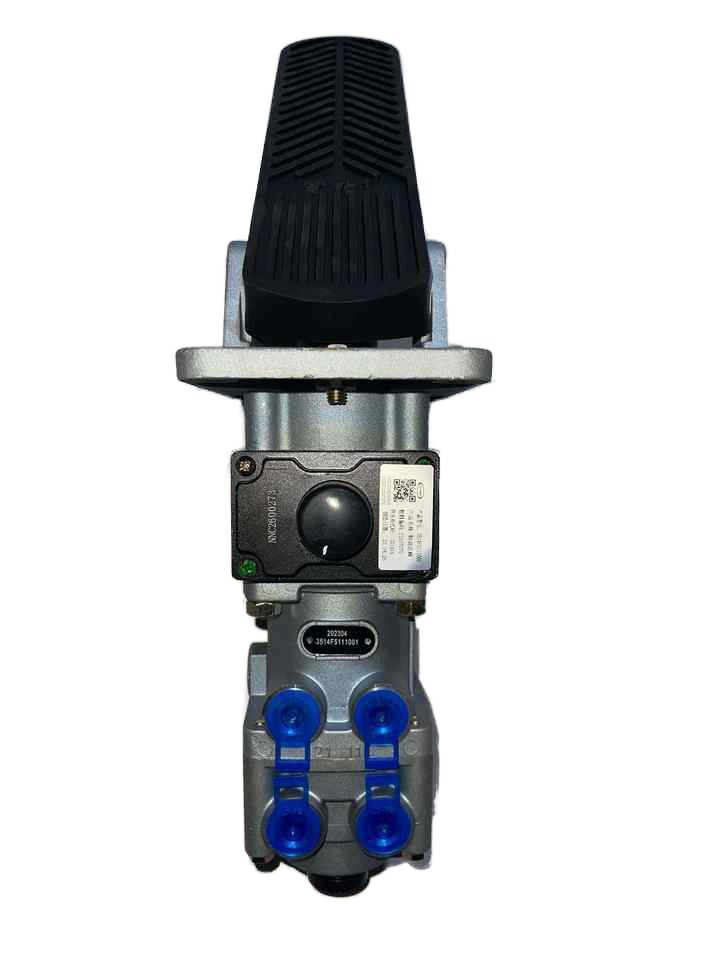 Essential Brake Pedal Assembly for Trucks and Buses Bus Accessories