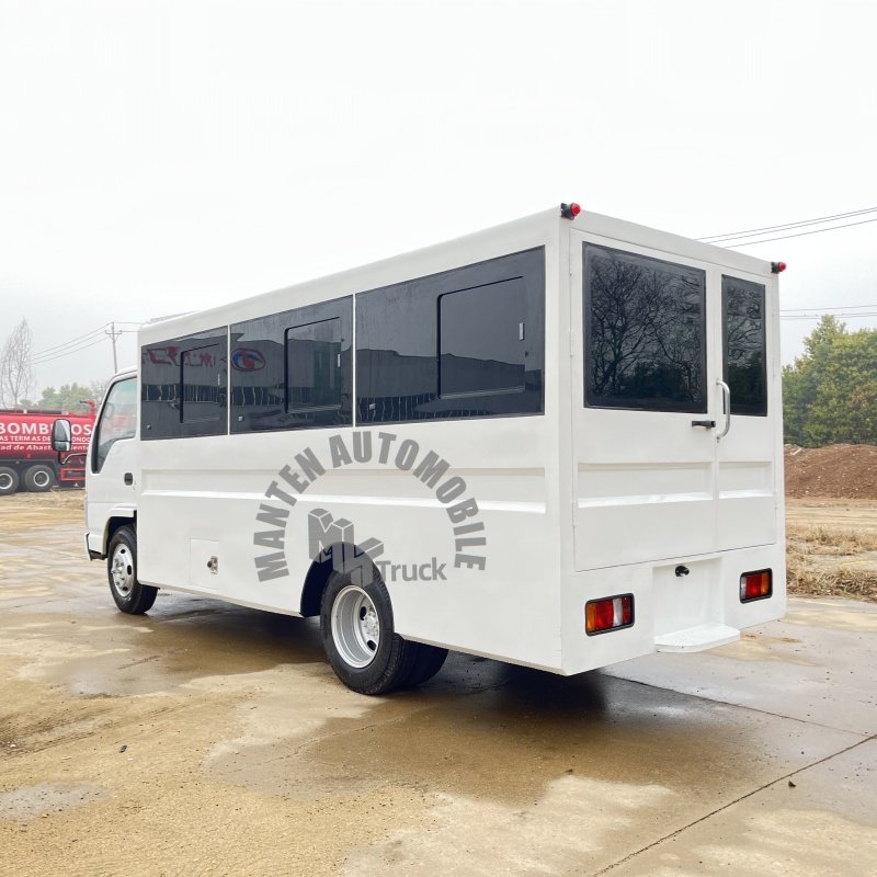I Suzu Brand New Luxury Bus Price 20-50 Seater Bus Party Bus