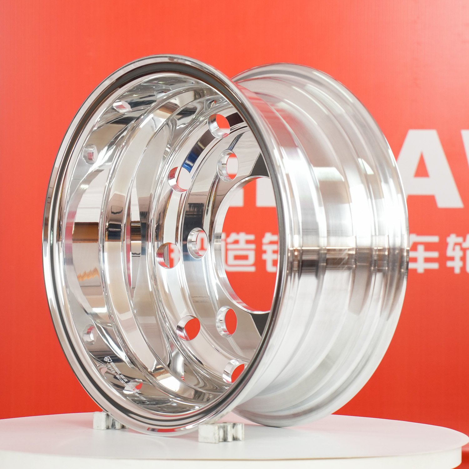 16X6.5 Alloy Front Wheel Dedicated for Light Trucks and Modified for Light Buses New Condition