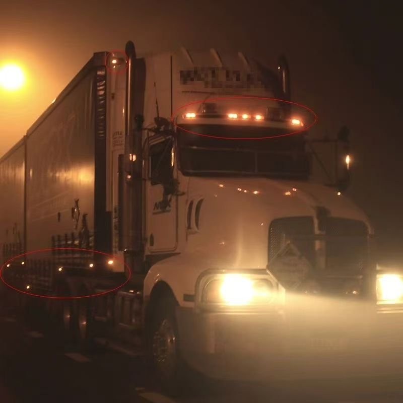 Factory Wholesale High Quality LED3 Inch Truck signal Side Lights Bus SUVs Truck Side Lights Auto Parts