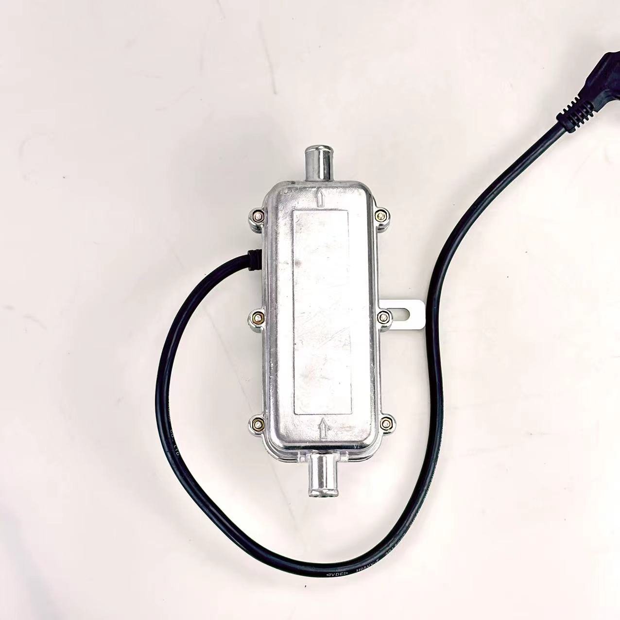 220 V EU Standard Electric 2000 Watt High Power Car Heater Webus Multi-engine Parking Preheater Gasoline diesel Car Water