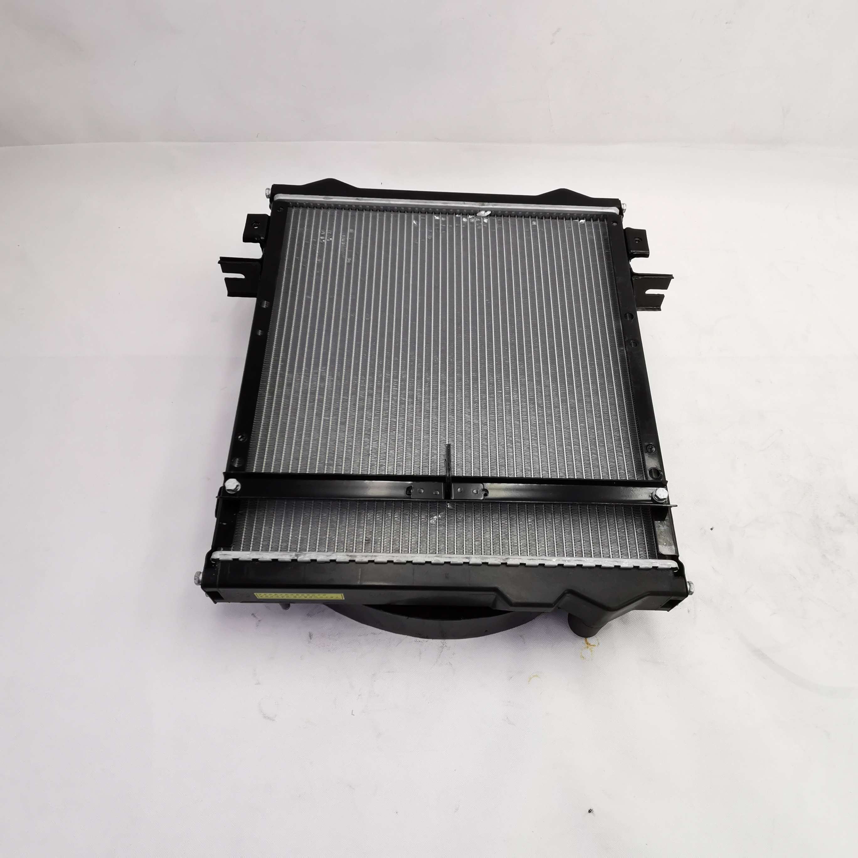 Foton Truck Parts Radiator with air Shield Assembly FL013002014YA0A1764