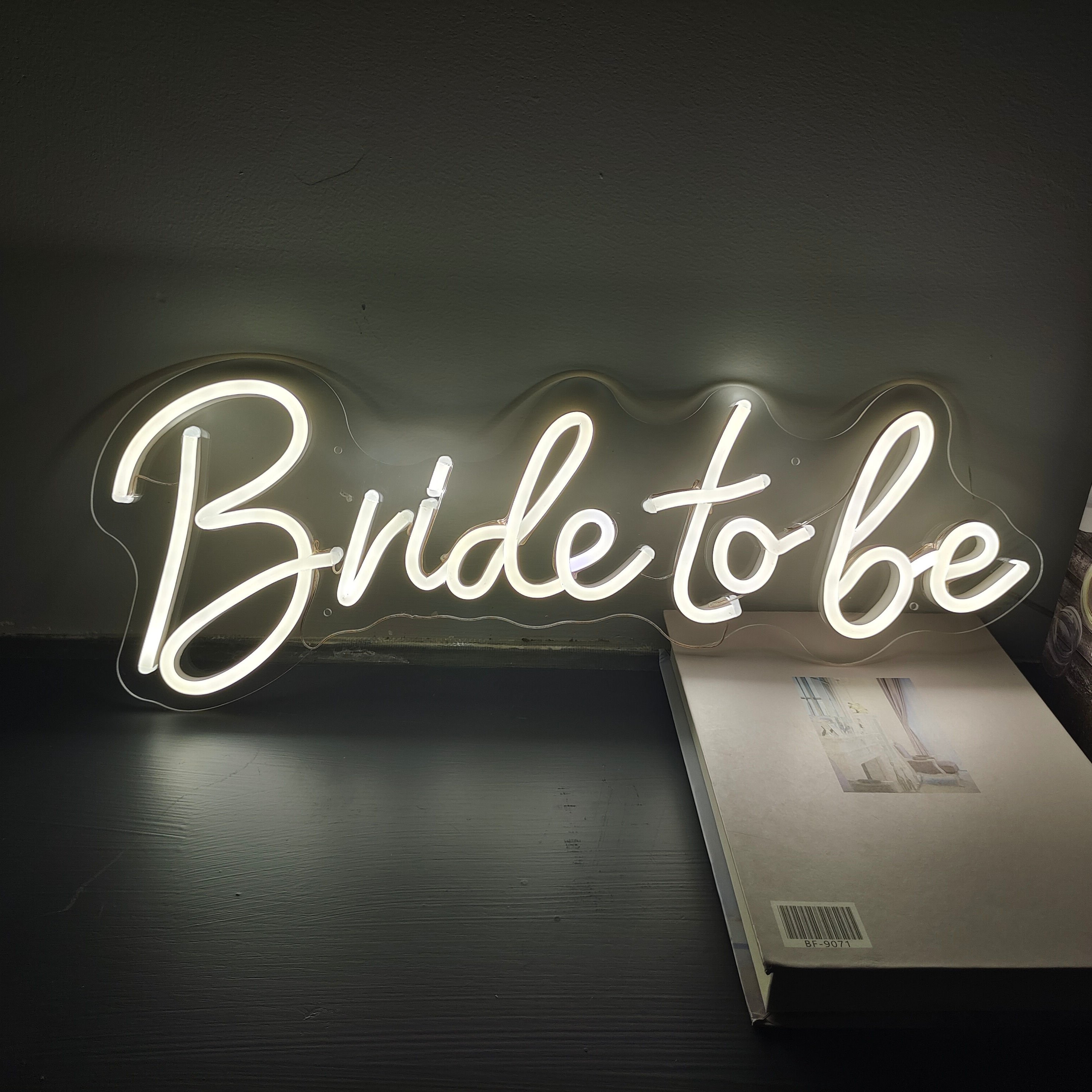 Bride to Be Wedding Neon Sign Custom Neon Sign Wedding Engagement Party Wall Art Gifts for Couple Handmade Wedding Favors