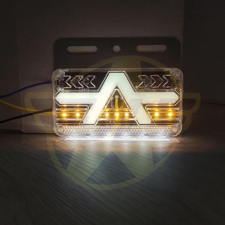 Wholesale Forklift Led Truck Side Light Amber Led Clearance Rear Side Marker Light Truck Traffic Trailer Dc12v 24v