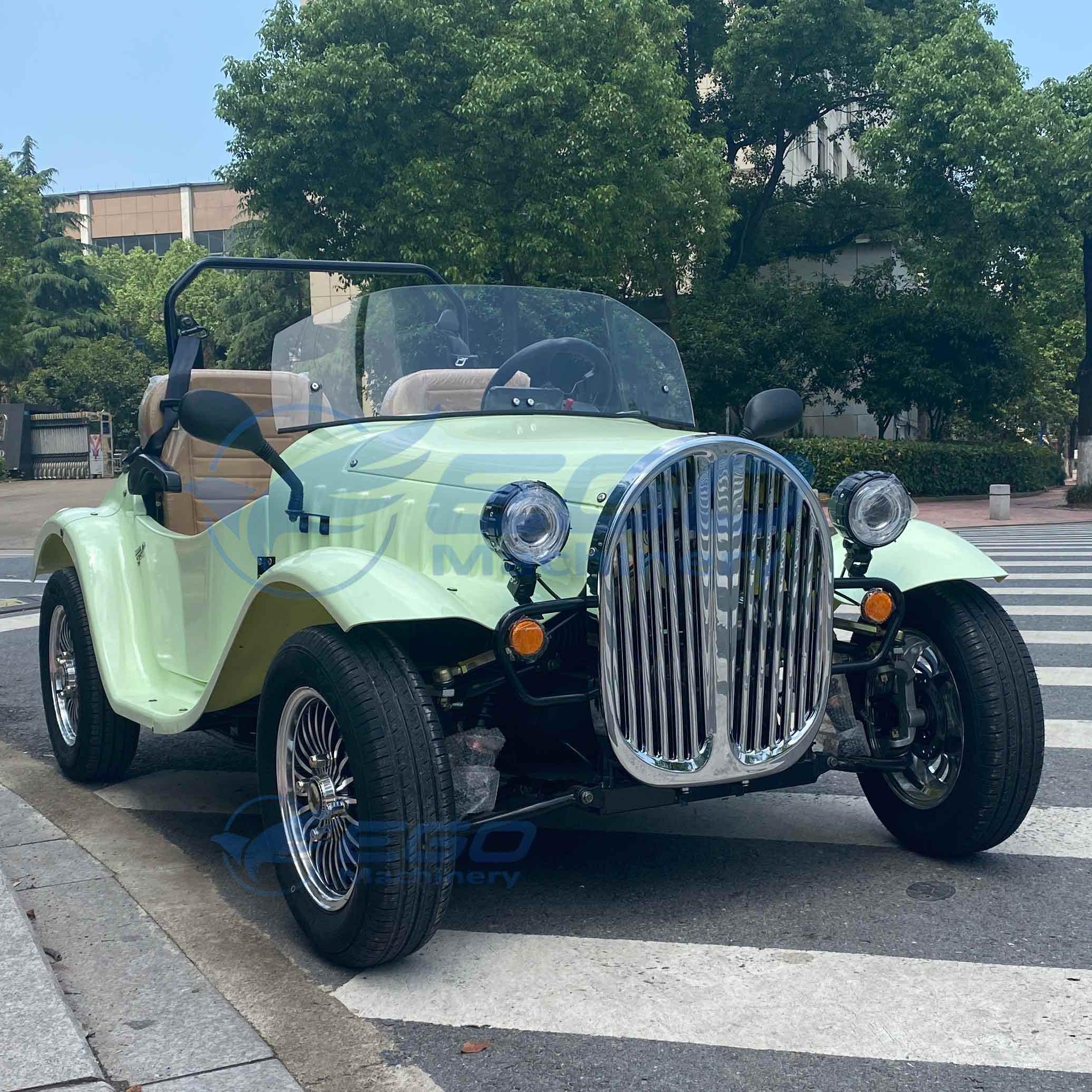 CE Manufacturers Solar Retro Electric Mini Four-wheel Classic Car Scenic Tour Car Classic Bus 2 Seat Antique Car