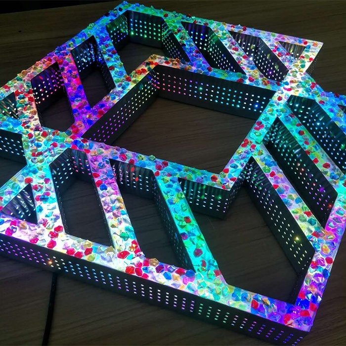 Diy Outdoor Diamond Face Led Edge Lit Punching Holes Lighting Letter Sign 3D Side Illuminated Advertising Signage