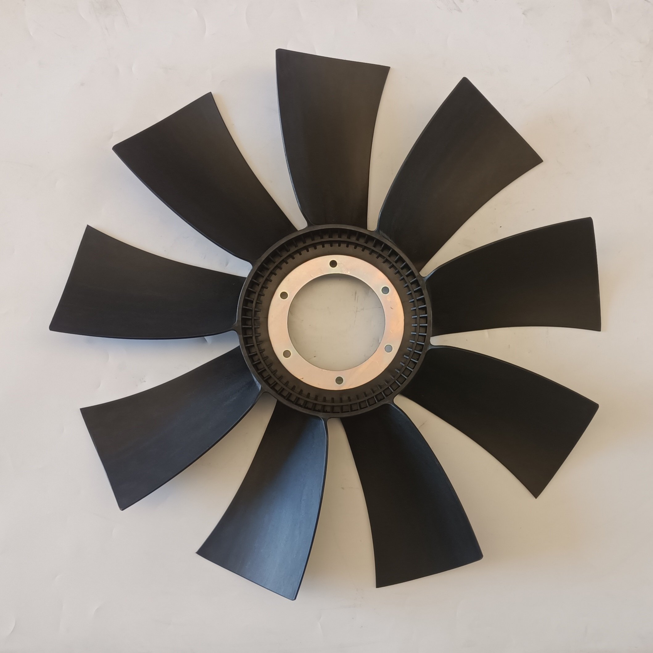 Fan Assembly F700-125-151-9 680mm Engine Cooling Fan CNA6129 Fan Blade