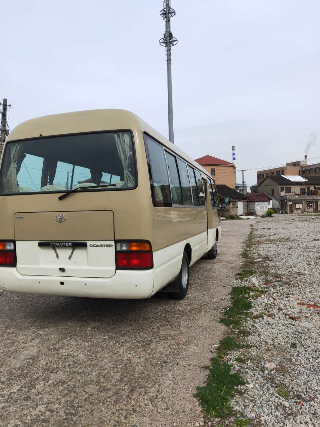 Petrol Gasoline toyota coaster Bus with 3rz Engine 23 24 25 26 Seats Minibus with Good Price Made 2018 2019