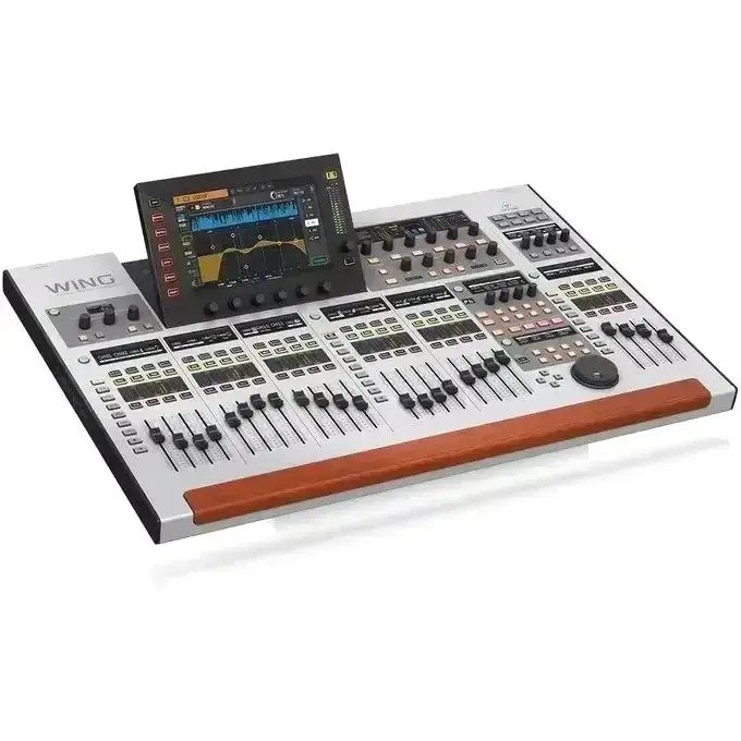 Original Behringer X32 Compact 40-Input 25-Bus Digital Mixing Console Wholesale Price