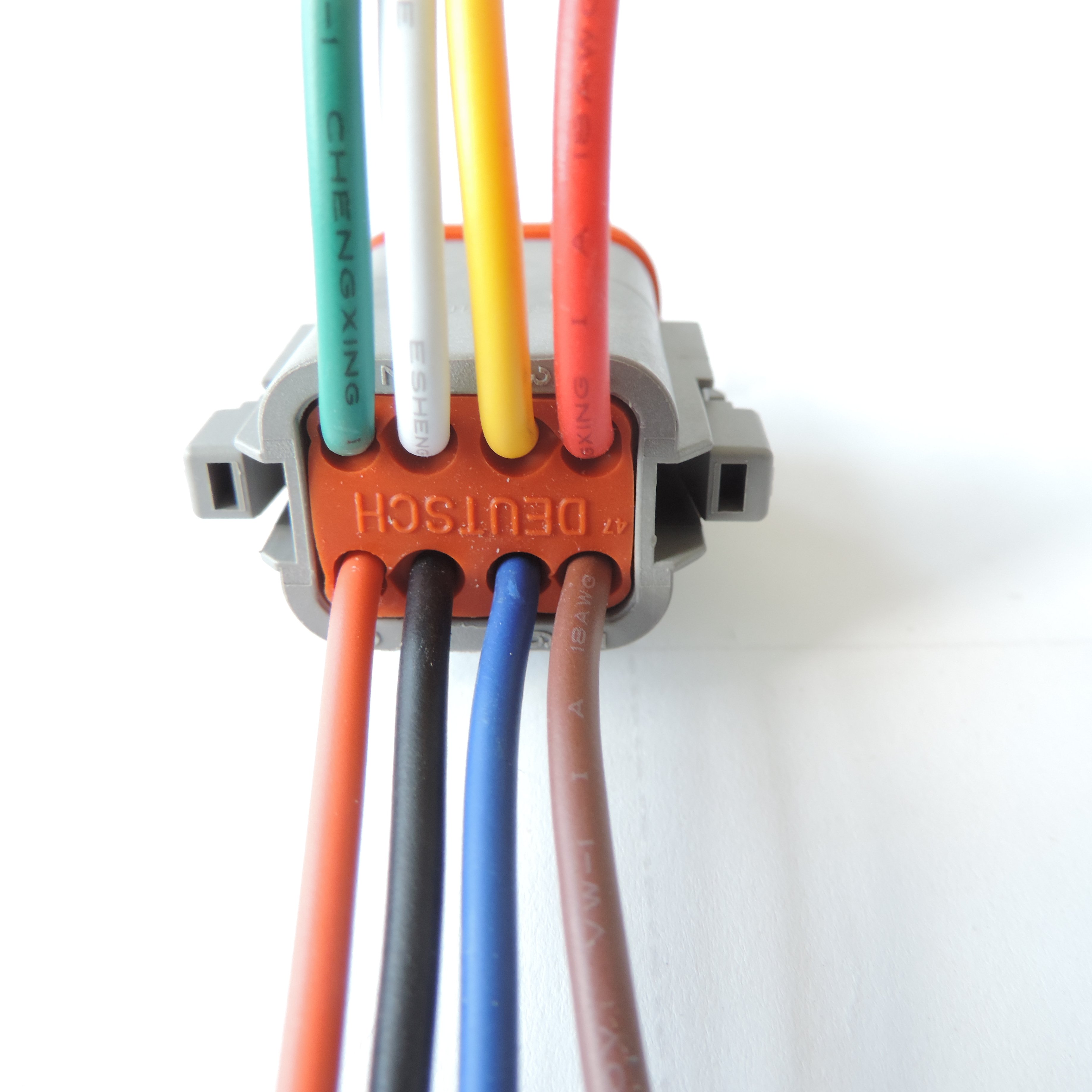 Deutsch DT06-8S and DT04-8P 8 Pin Engine/Gearbox Electrical Wire Harness with Connector for Car,bus,motor,truck,boat
