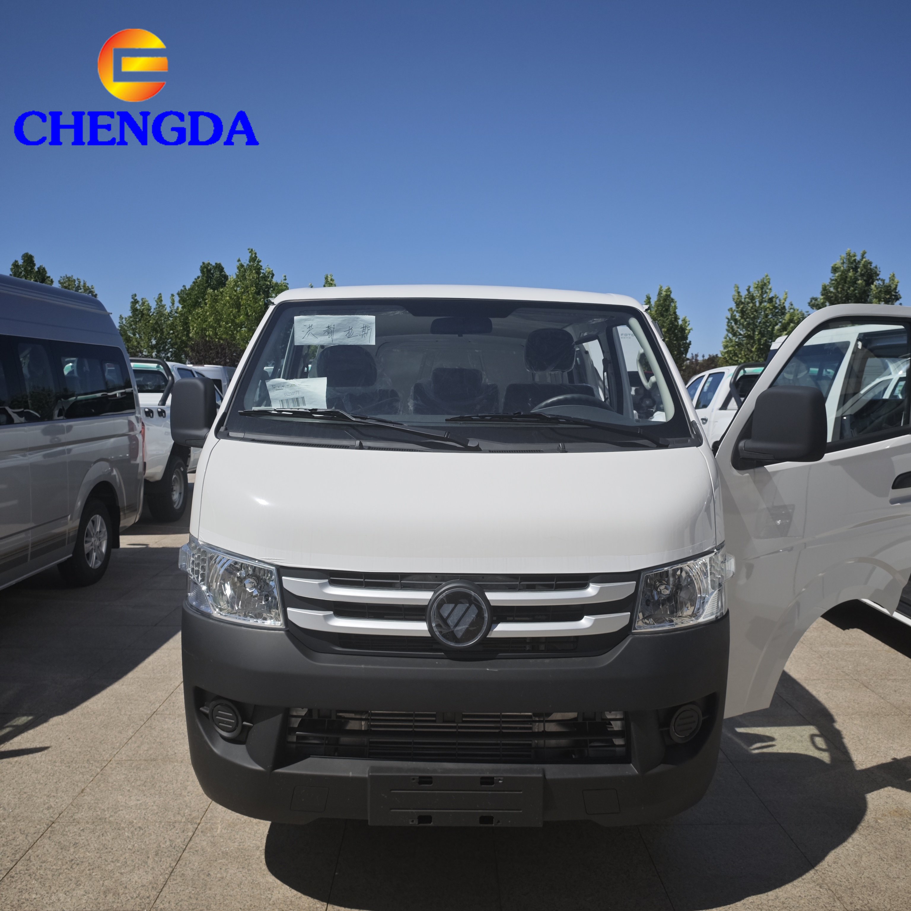 Chengda Factory Price New Used Foton Mini Bus 2 3 5 Ton Minibus 16 Seats Box Van Truck Diesel Electric Van Cargo