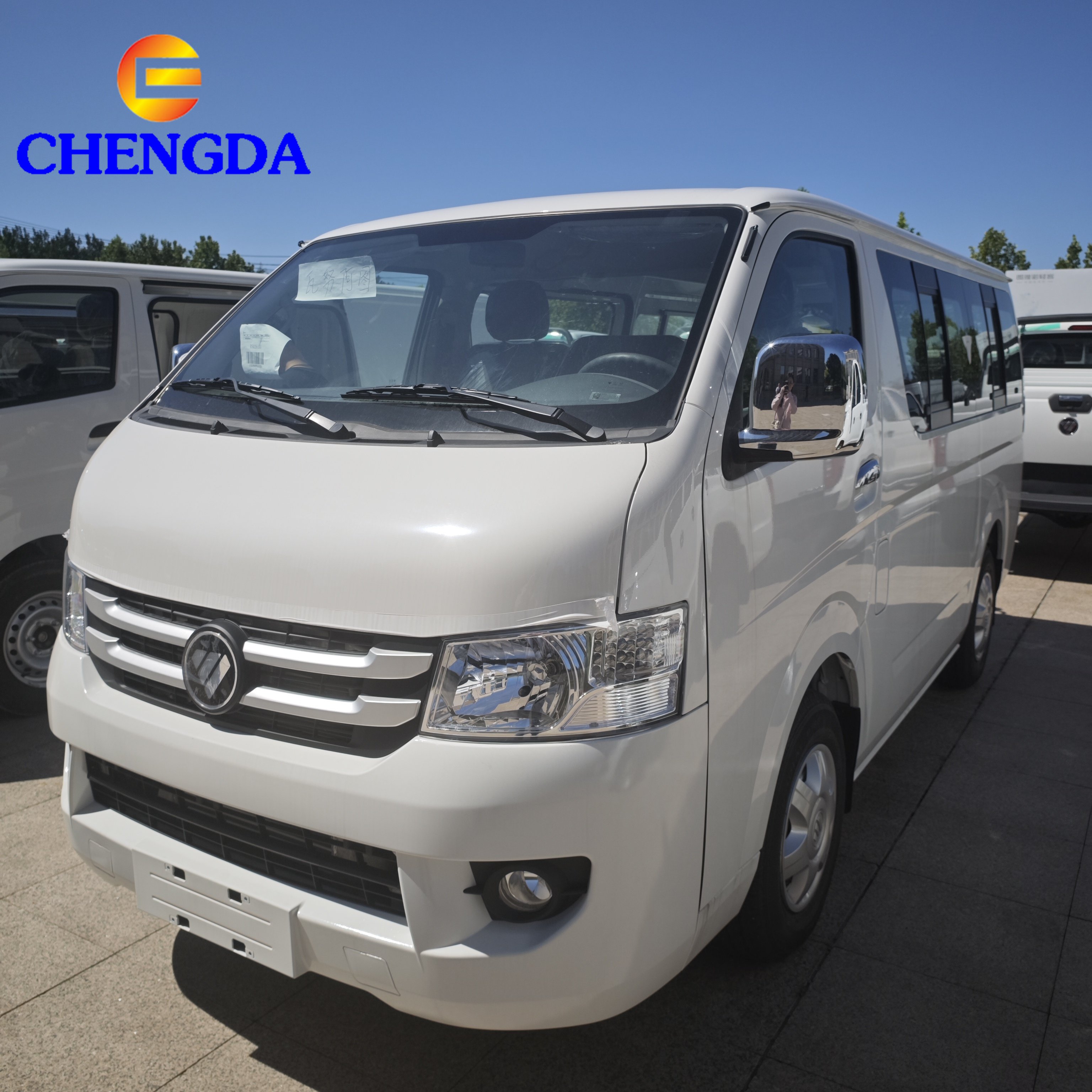 Chengda Factory Price New Used Foton Mini Bus 2 3 5 Ton Minibus 16 Seats Box Van Truck Diesel Electric Van Cargo