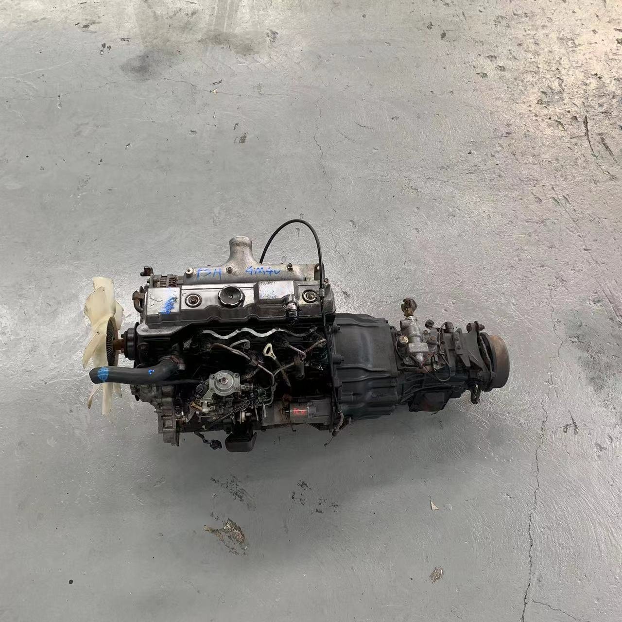4M40 Used diesel Engine for Mitsubishi Truck Engine for Bus